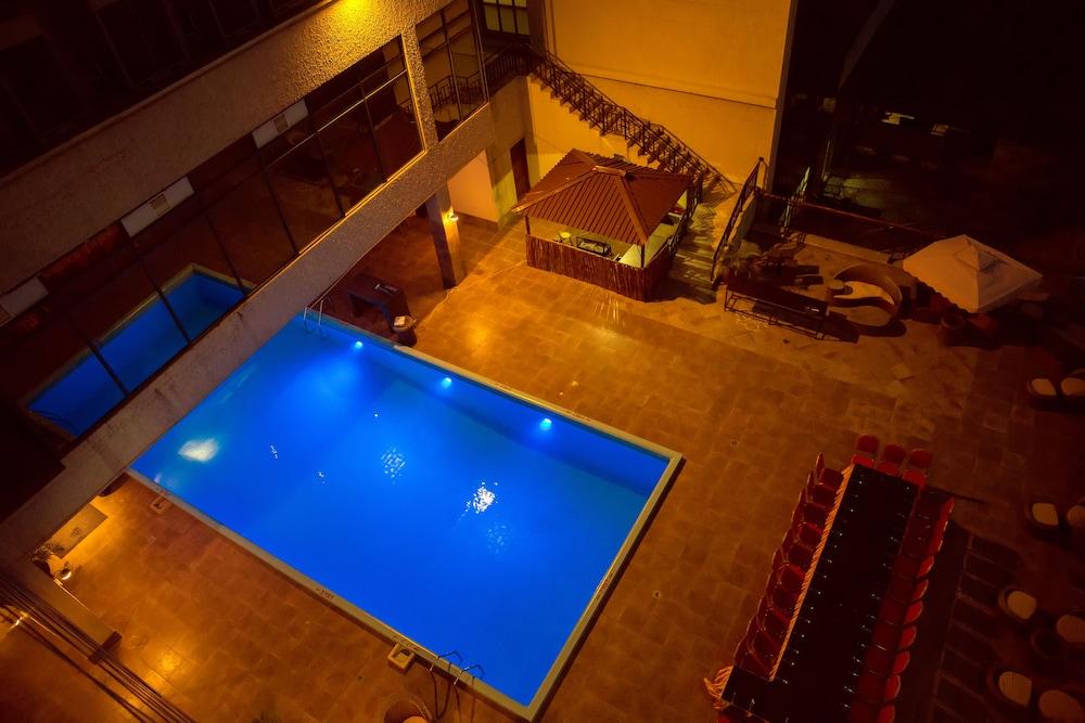 Seashells Millennium Hotel Dar es Salaam Eksteriør billede